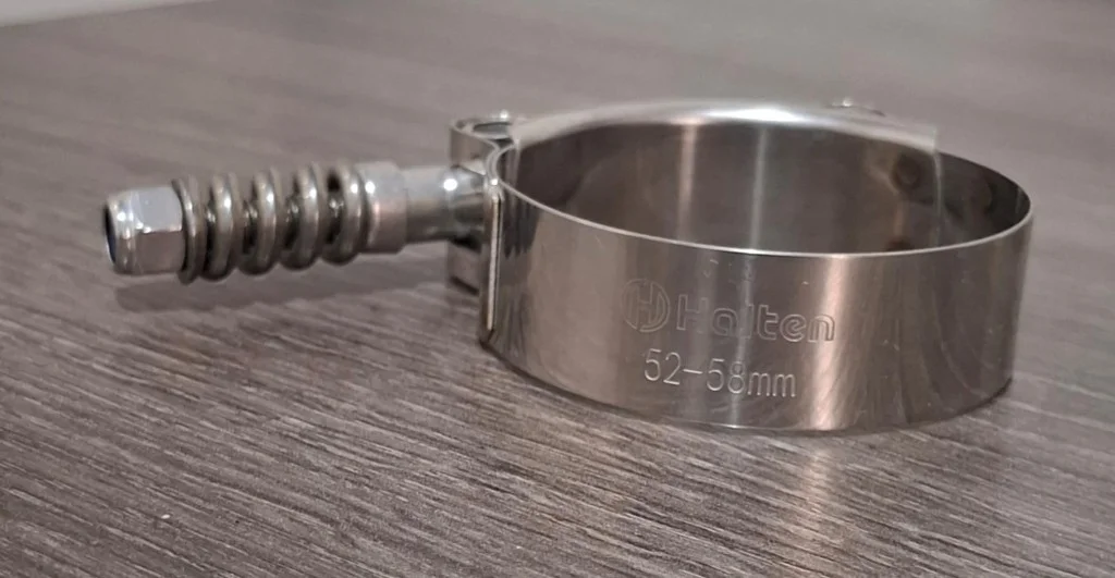 Abraçadeira Tucho Mola Inox 52–58 mm